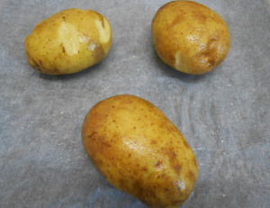 vegan Jacket potatoes with baked beans