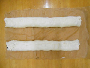 vegan sausage rolls